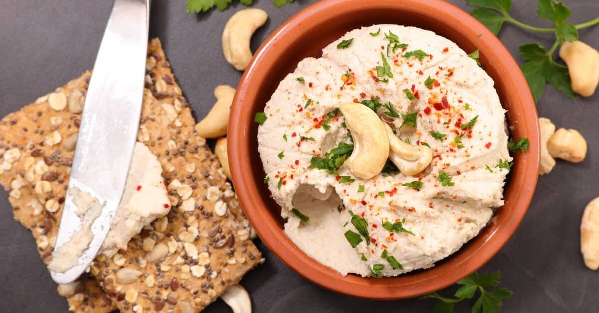 Plant-based cashew cheese dip