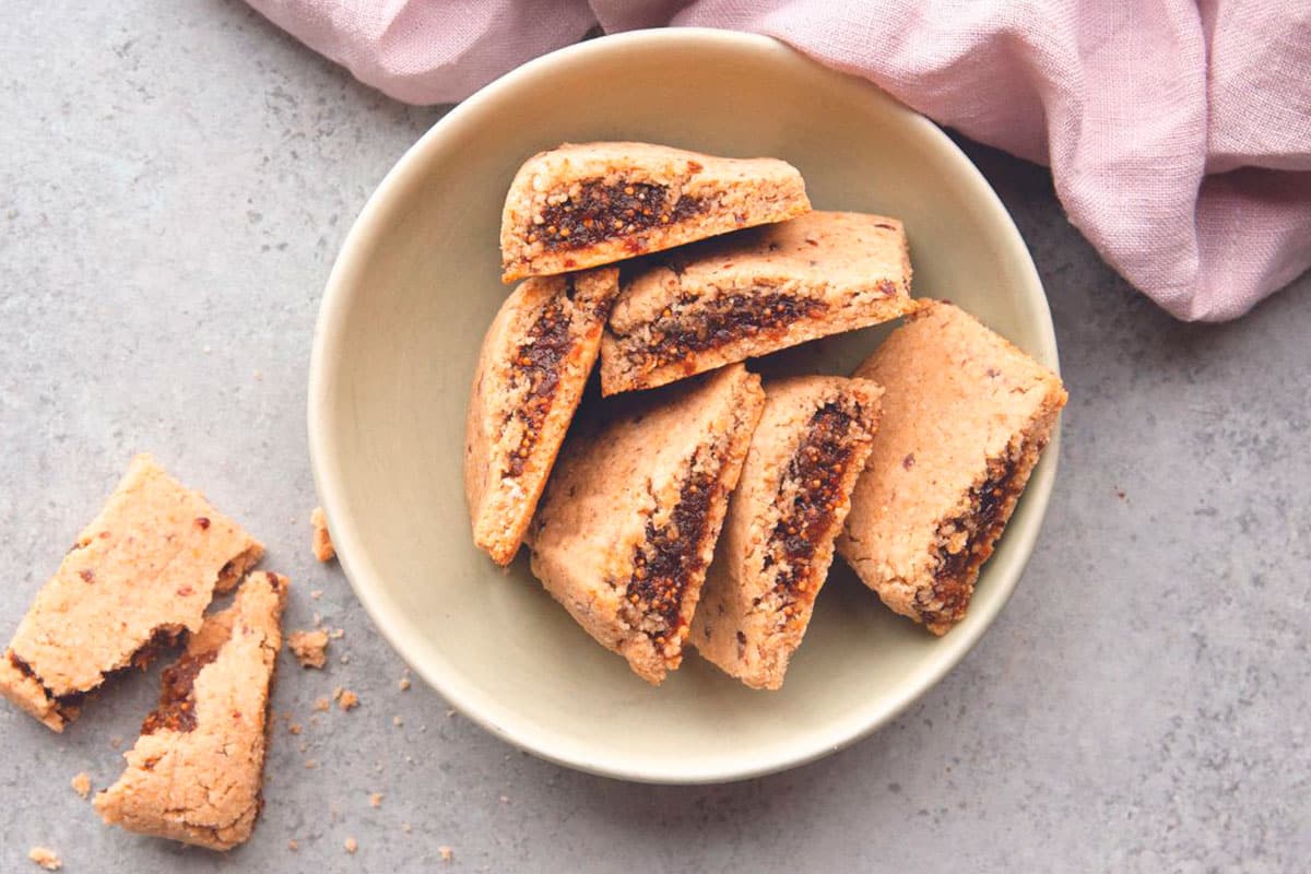 Old-Fashioned Fig Roll Cookies